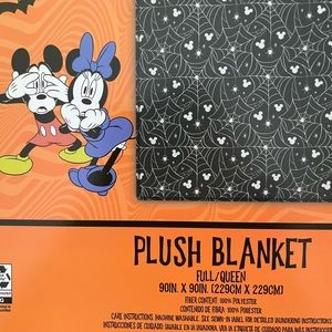 Mickey Mouse Halloween blanket